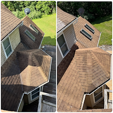 House-washing-roof-washing-and-deck-cleaning-in-Staunton-Va 0